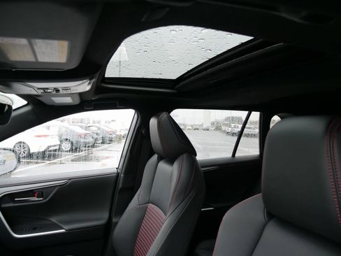 Used 2025 Toyota RAV4 XSE image 29