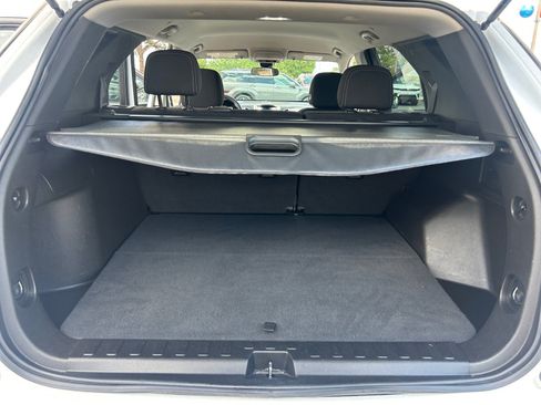 Used 2022 Chevrolet Equinox LT FWD image 30
