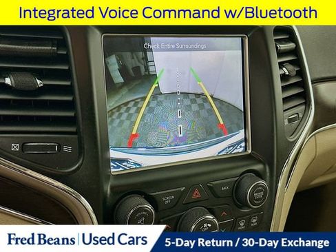 Used 2017 Jeep Grand Cherokee Limited AWD/4WD image 18