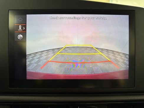 Used 2023 Kia Niro LX image 16