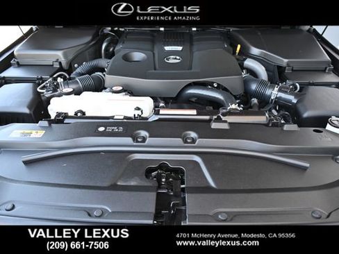 Certified 2024 Lexus GX 550 w/ Accessory Package (31) AWD/4WD image 22