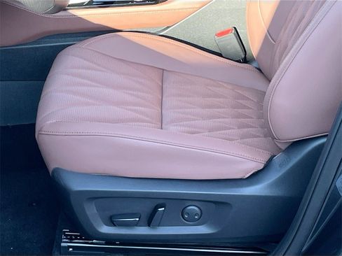 New 2025 Mitsubishi Outlander SEL image 20