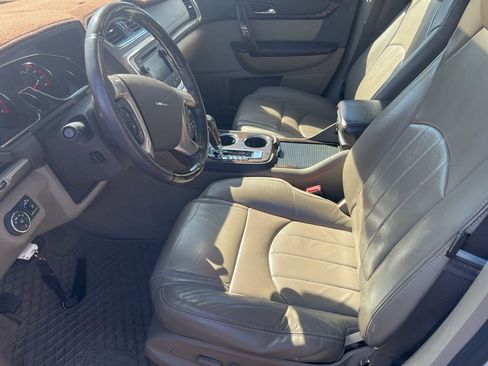 Used 2015 GMC Acadia Denali image 3