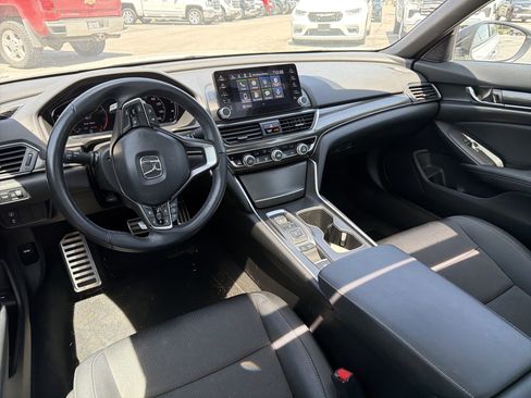 Used 2021 Honda Accord Sport image 5