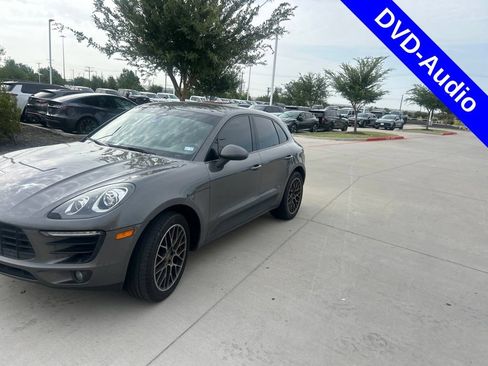 Used 2018 Porsche Macan AWD/4WD image 3