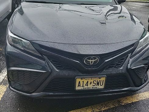 Used 2024 Toyota Camry SE AWD/4WD image 1