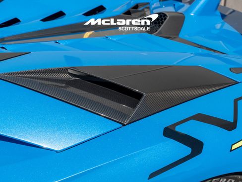 Used 2021 Lamborghini Aventador SVJ AWD/4WD image 28