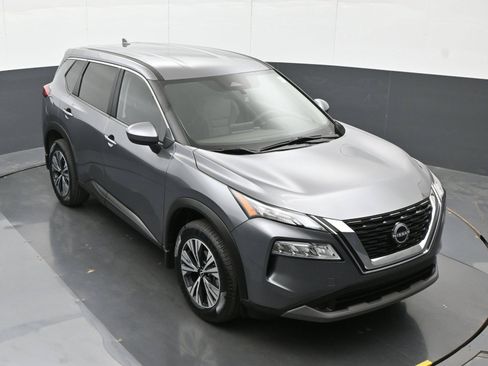 Used 2023 Nissan Rogue SV AWD/4WD image 33