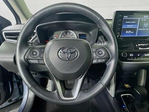 Used 2022 Toyota Corolla Cross LE FWD image 15