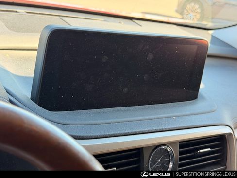 Certified 2021 Lexus RX 350L Premium w/ Premium Package image 9