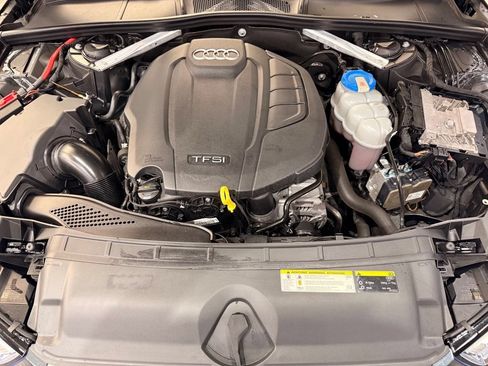 Used 2017 Audi A4 2.0T Prestige w/ Prestige Package AWD/4WD image 6