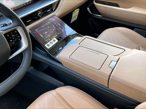 New 2026 INFINITI QX80 Luxe w/ Cargo Package AWD/4WD image 7