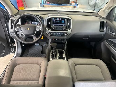 Used 2015 Chevrolet Colorado LT w/ LT Convenience Package AWD/4WD image 11