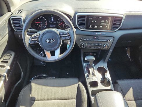 Used 2020 Kia Sportage LX FWD image 11