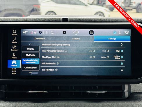 Used 2024 Jeep Wrangler Willys image 8