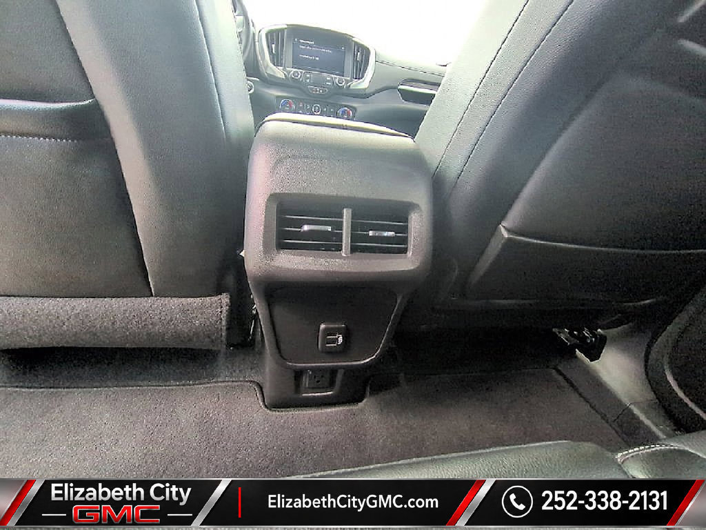 Used 2024 GMC Terrain SLT w/ Elevation Edition AWD/4WD image 19