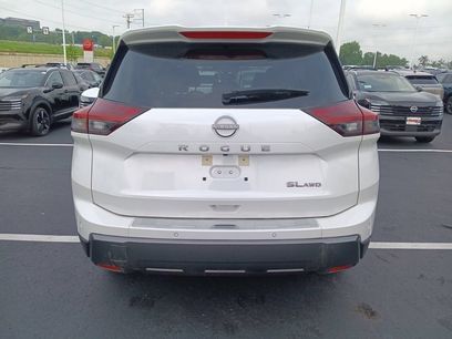 Used 2025 Nissan Rogue SL