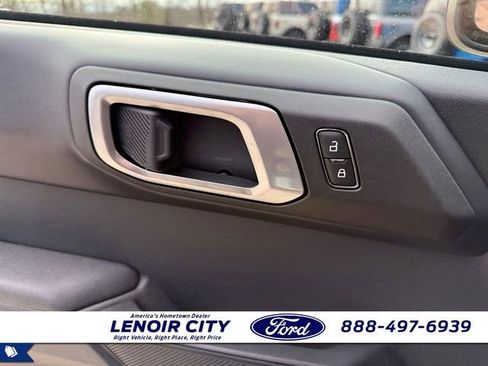 New 2025 Ford Bronco Badlands w/ Sasquatch Package image 18