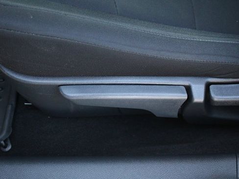 Used 2024 Nissan Sentra S image 6