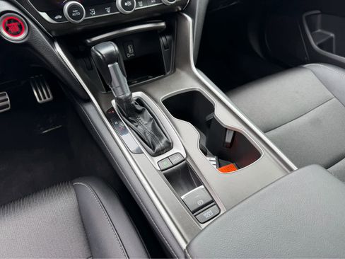 Used 2019 Honda Accord Sport image 16