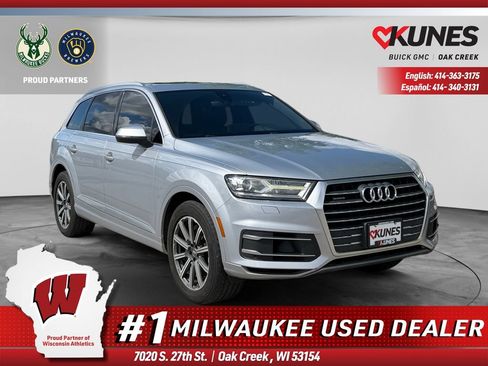 Used 2017 Audi Q7 3.0T Premium w/ Towing Package AWD/4WD image 1