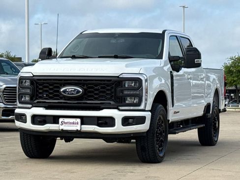 Used 2024 Ford F250 Lariat w/ Lariat Ultimate Package AWD/4WD image 3