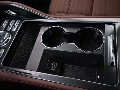 New 2026 Lincoln Nautilus Reserve image 29