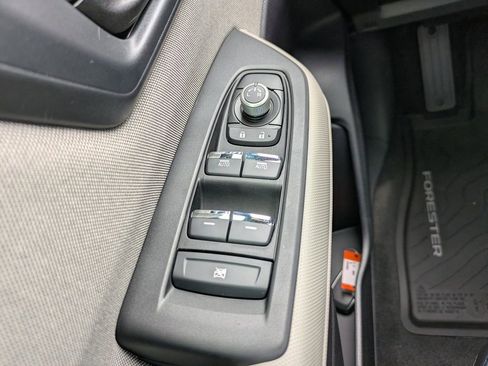 Used 2025 Subaru Forester Premium w/ Convenience Package #1 image 22