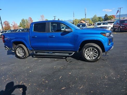 Used 2024 Chevrolet Colorado LT image 57