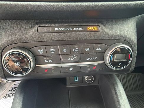 Used 2020 Ford Escape SEL AWD/4WD image 22