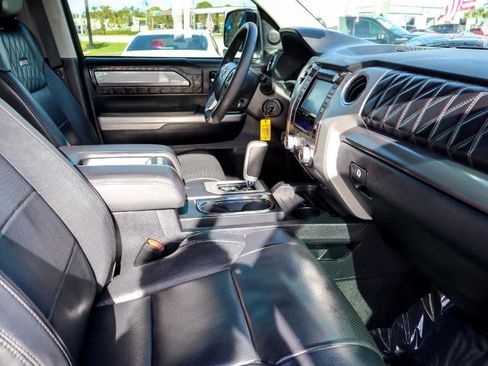 Used 2018 Toyota Tundra Platinum image 13