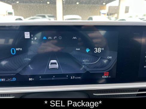Certified 2025 Hyundai Ioniq 6 SEL AWD/4WD image 12