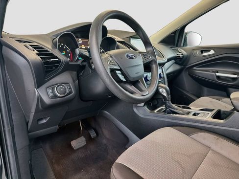 Used 2018 Ford Escape SE w/ SE Sync 3 Package AWD/4WD image 10