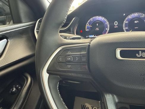Used 2023 Jeep Grand Cherokee L Altitude AWD/4WD image 41