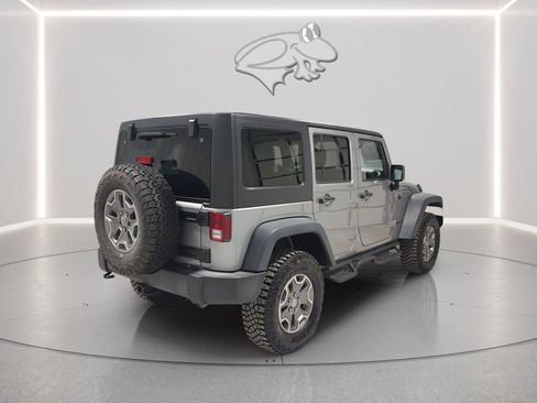 Used 2016 Jeep Wrangler Unlimited Rubicon w/ Dual Top Group AWD/4WD image 5