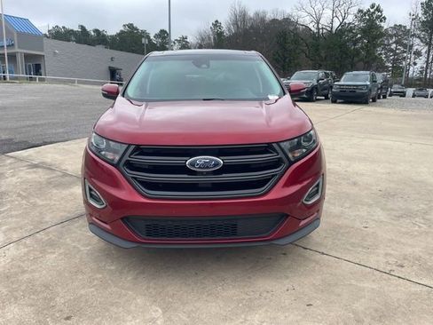 Used 2018 Ford Edge Sport image 2