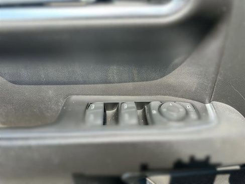 Certified 2023 Chevrolet Silverado 1500 LT image 38