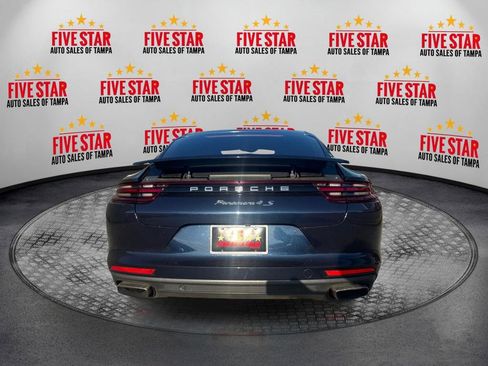 Used 2018 Porsche Panamera 4 image 6