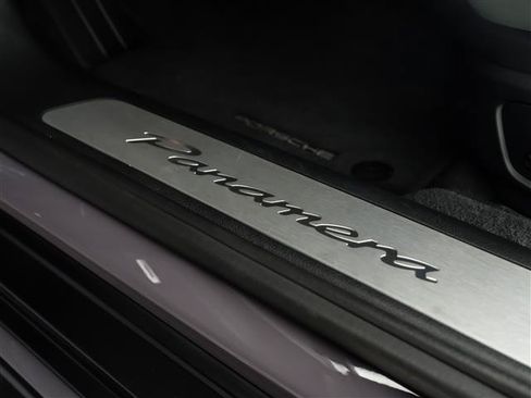Certified 2024 Porsche Panamera 4 AWD/4WD image 26