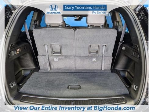 Used 2025 Jeep Grand Cherokee L Limited RWD image 19