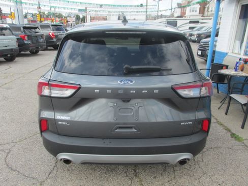 Used 2022 Ford Escape SEL image 5