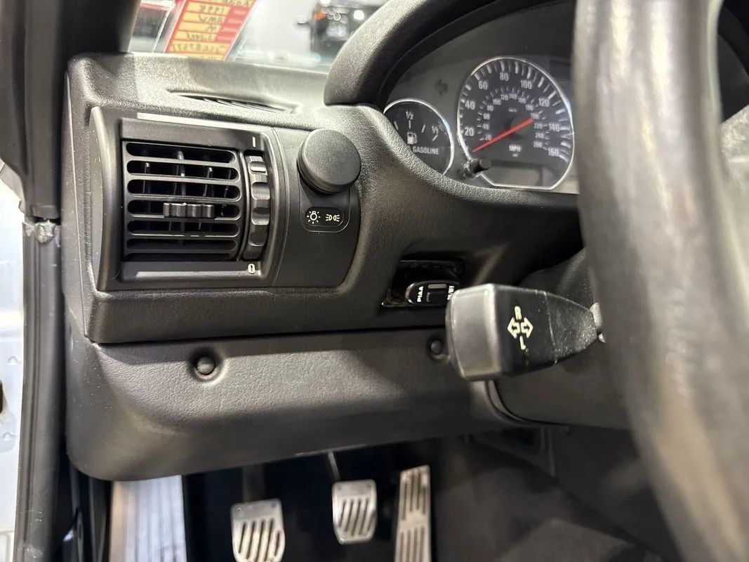 Used 1998 BMW M Roadster RWD image 93