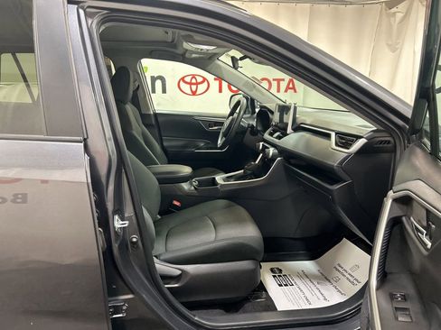 Used 2024 Toyota RAV4 XLE w/ Convenience Package image 13