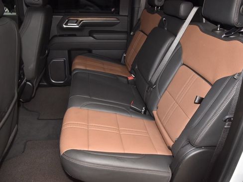 Used 2024 Chevrolet Silverado 3500 High Country w/ High Country Premium Package AWD/4WD image 14