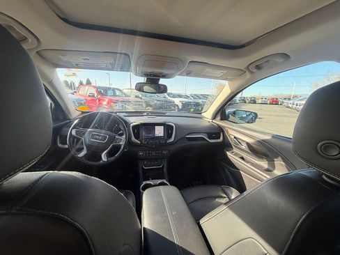 Used 2018 GMC Terrain Denali w/ Driver Alert Package II image 3