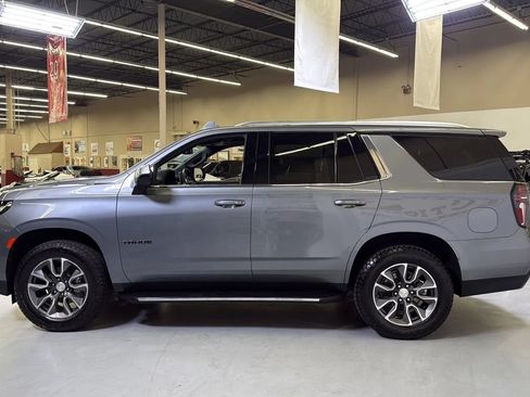 Used 2021 Chevrolet Tahoe LT w/ Rear Media and Nav Package RWD image 8