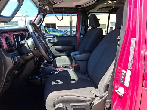 Used 2021 Jeep Wrangler Unlimited Sport AWD/4WD image 24