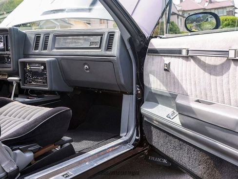 Used 1987 Buick Regal Coupe RWD image 27