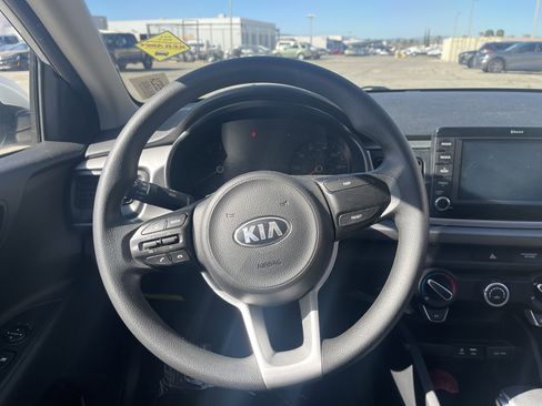Used 2020 Kia Rio LX image 19