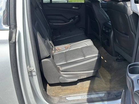 Used 2015 GMC Yukon XL SLT AWD/4WD image 14